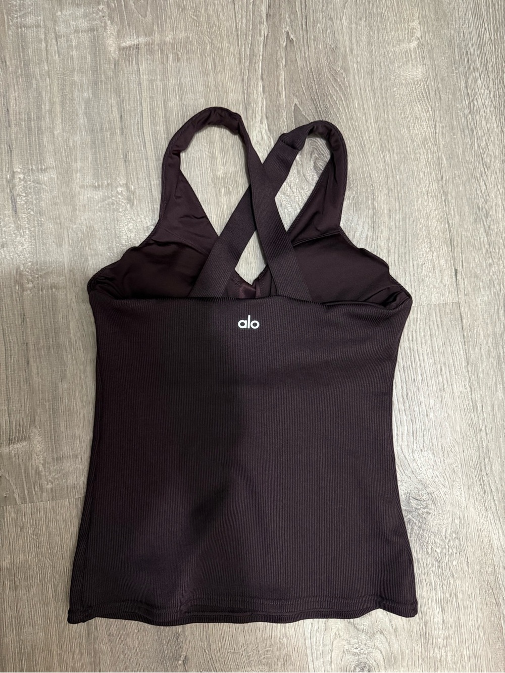 Alo tank top purple brownish color